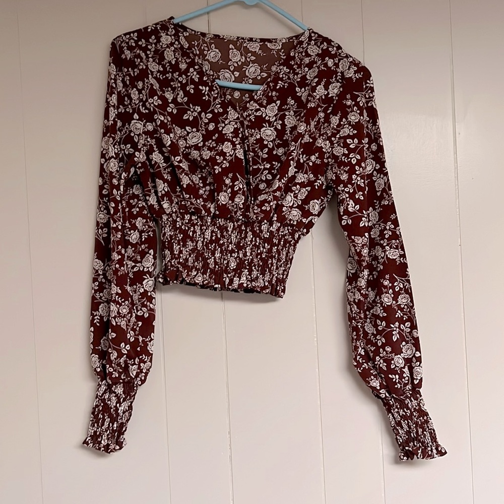 ROMWE Floral Ruched Cropped Top